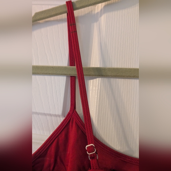 White House Black Market Red Camisole - Picture 4 of 5